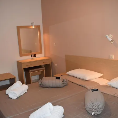 Xenios Zeus Apartman *