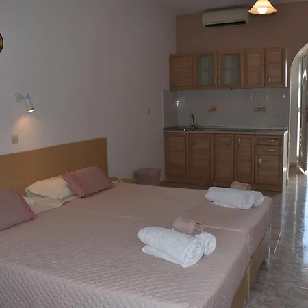 Xenios Zeus * Karpathos Town (Pigadia)