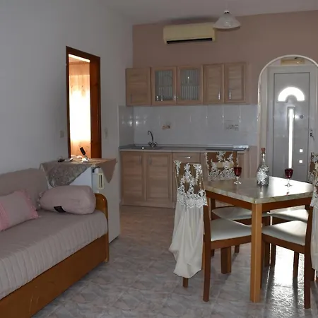 Xenios Zeus * Karpathos Town (Pigadia)