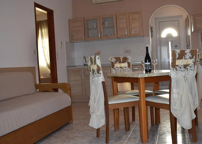 Xenios Zeus * Karpathos Town (Pigadia)